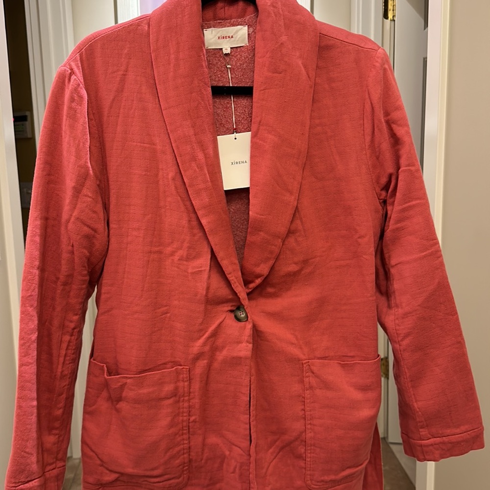 XiRENA women’s Marlen Jacket in Sundried Red - Picture 16 of 16